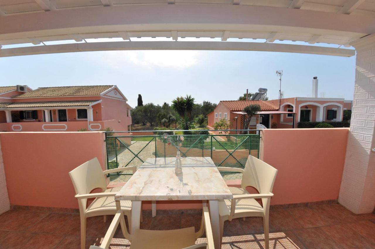 Anna Studios Arillas  Buitenkant foto