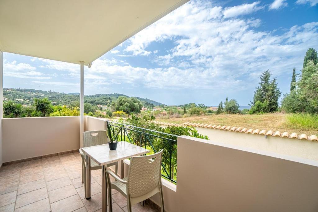 Anna Studios Arillas  Buitenkant foto